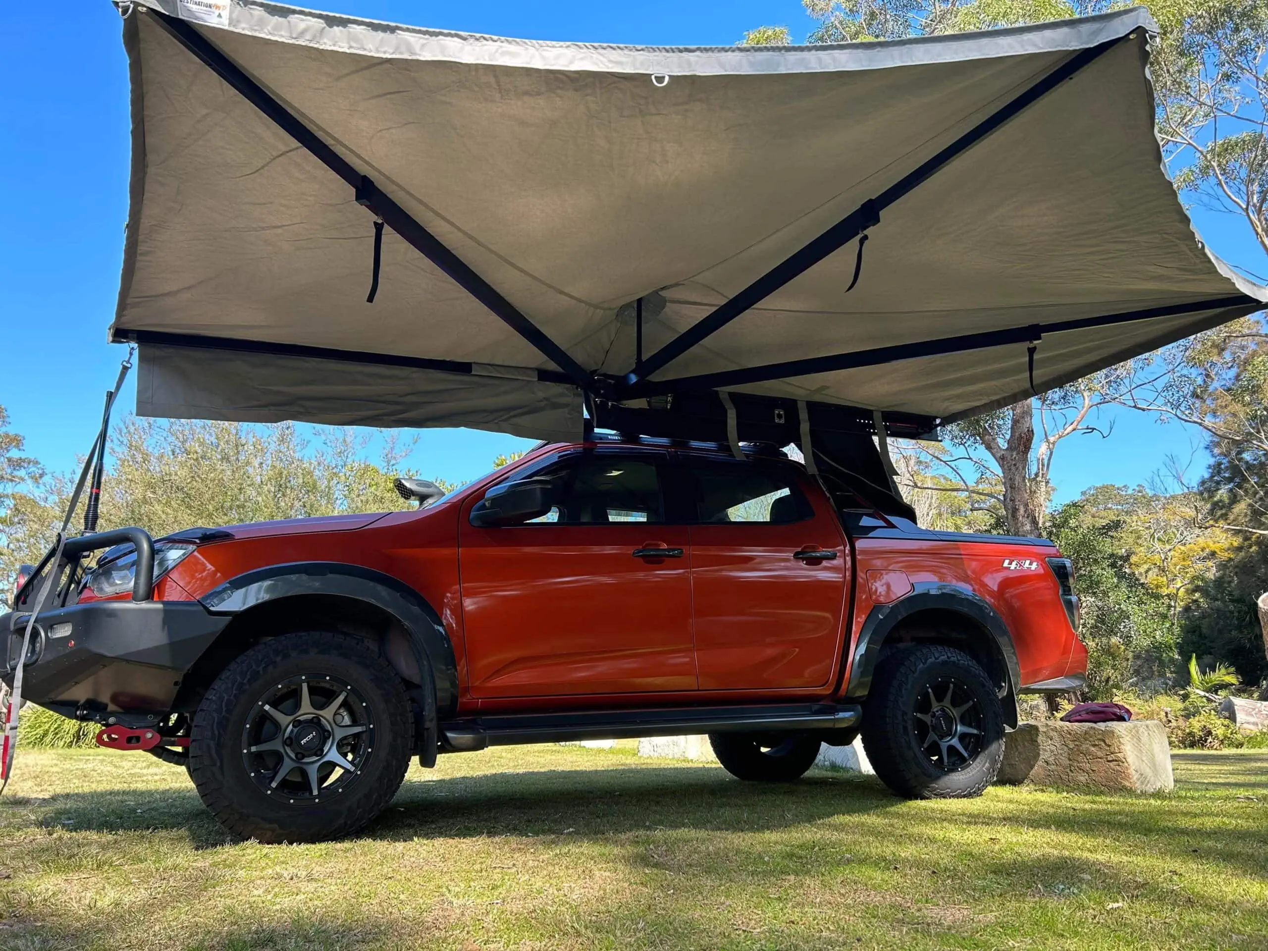4WD Awning – Protection And Versatility For A Variety Of Outdoor Activities!